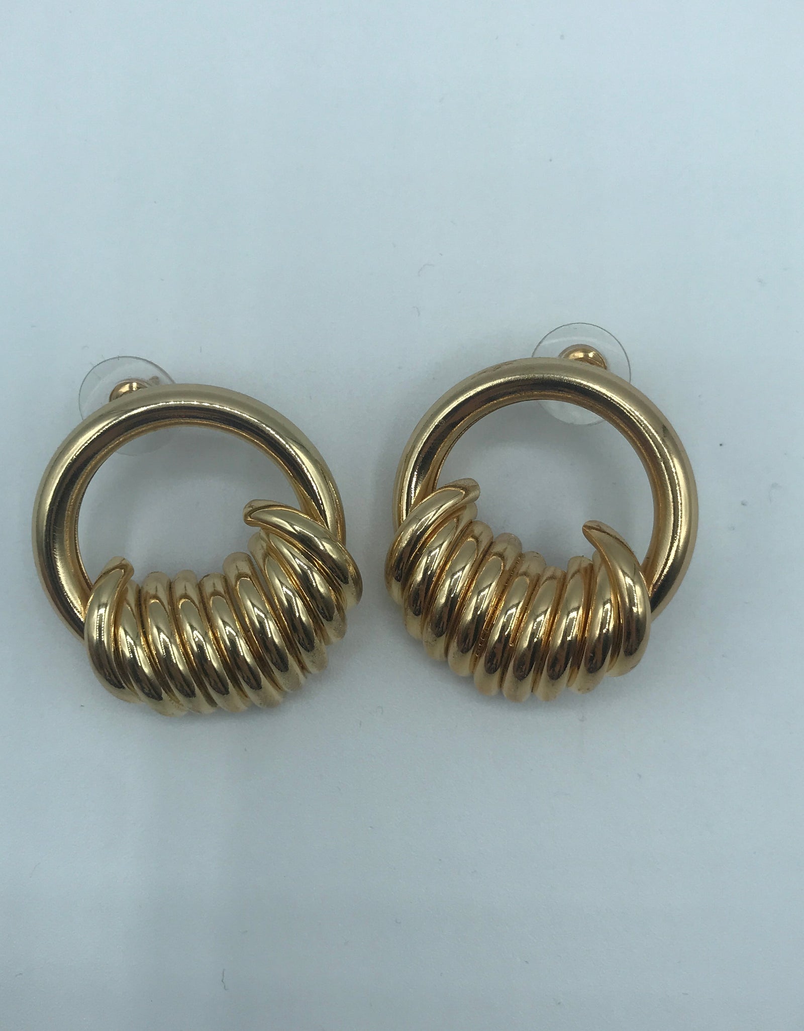 String ring earrings